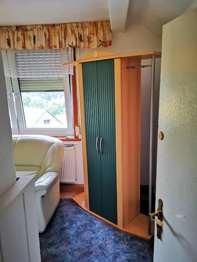 Gehlberger Landhaus Am Schneekopf / Ferienwohnung Suhl Exteriér fotografie